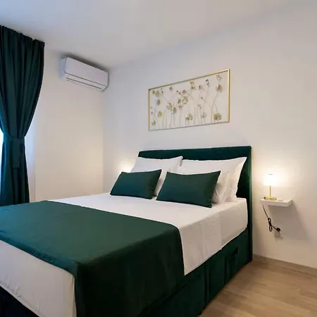 Luxury Two Bedrooms Jacuzzi *