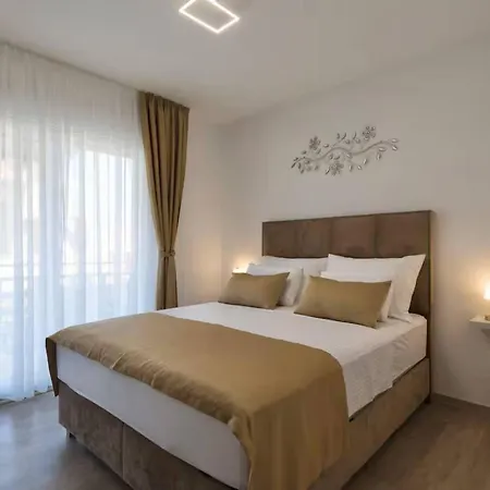Luxury Two Bedrooms Jacuzzi *